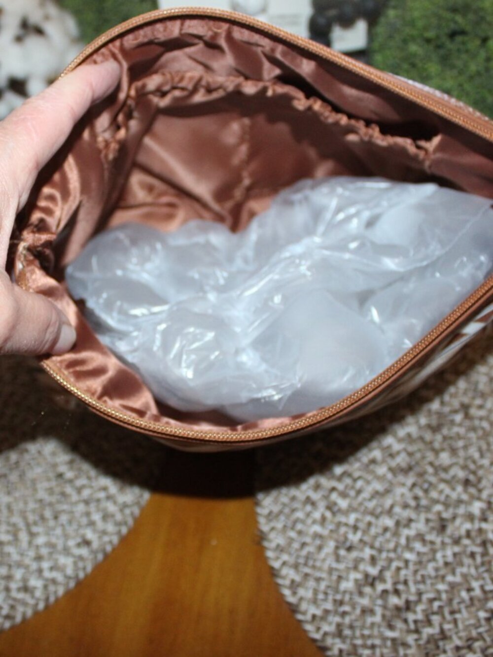 NWT Wrangler Cosmetic Bag NICE!! - Picture 8 of 10